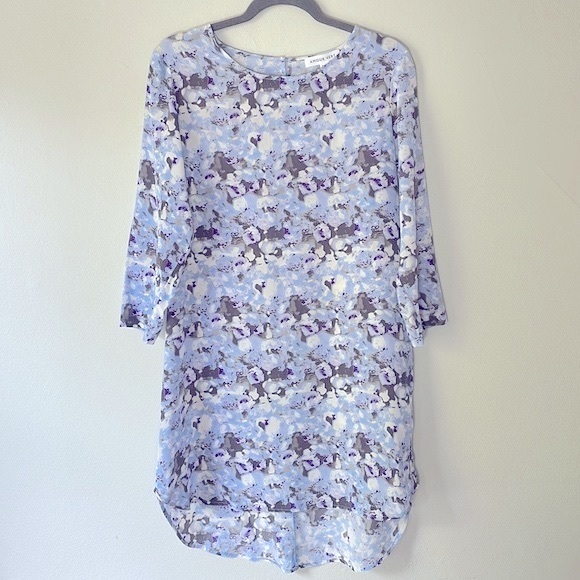 AMOUR VERT Silk Sandrine Floral Painted Shift Dress - Picture 15 of 16